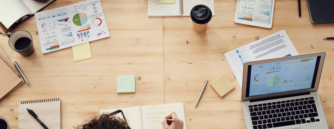 pexels-fauxels-3183186